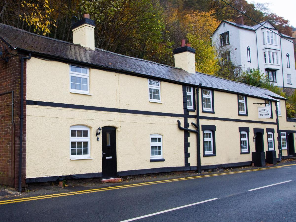 Minafon Villa Llangollen Exterior photo